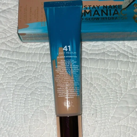 Urban Decay Tan Foundation Radiant Finish #41 - Picture 8 of 8